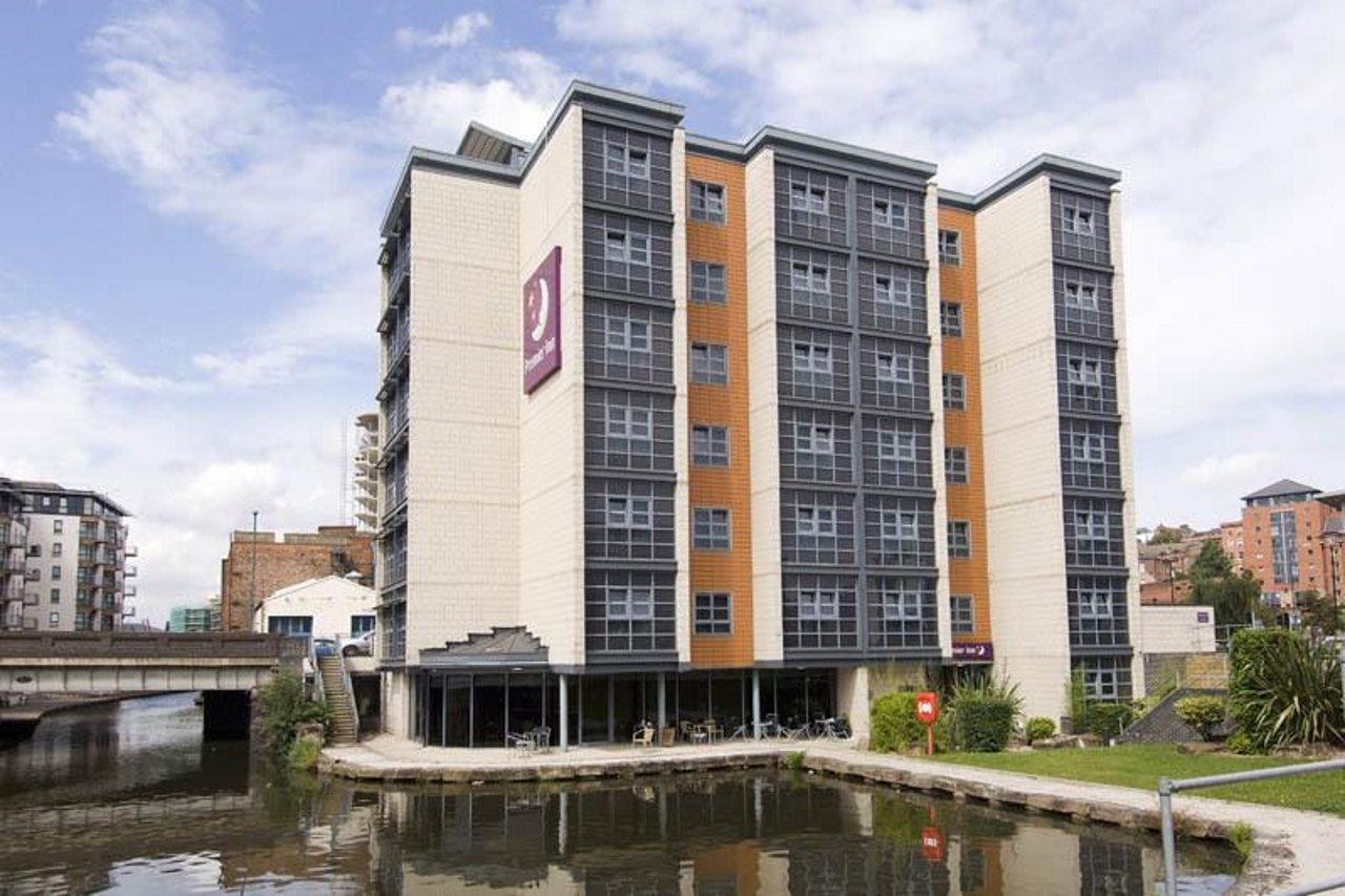 Premier Inn Nottingham Arena Экстерьер фото